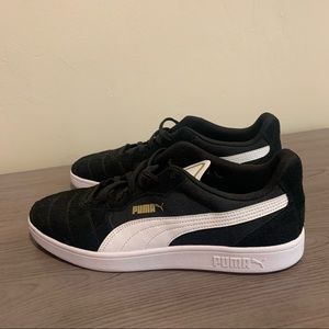 Men’s Puma shoes